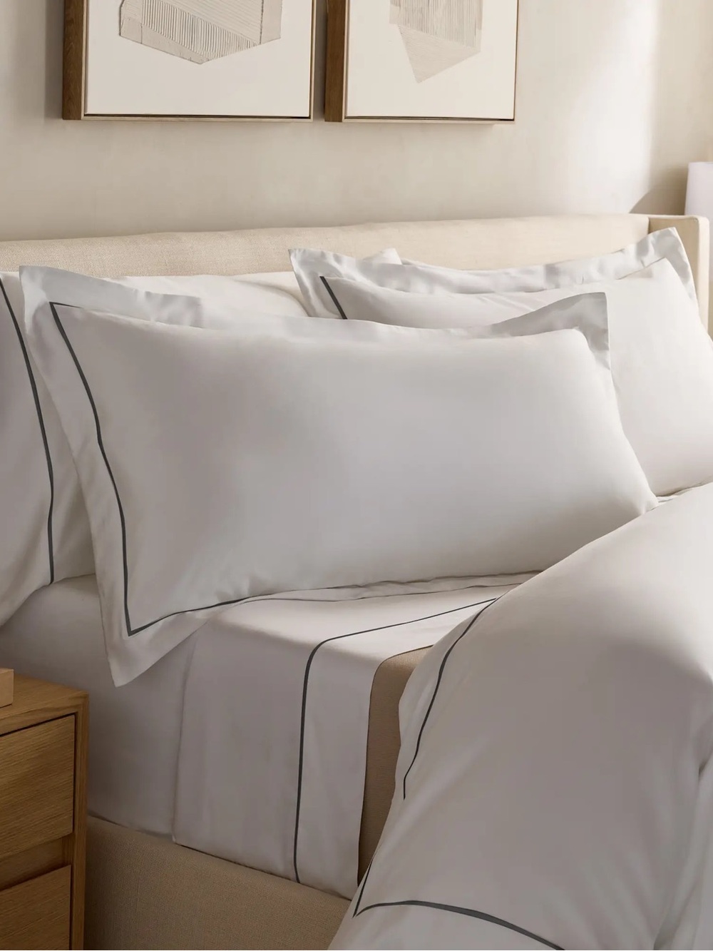NEW Quince KING Signature Giza Cotton Sateen Duvet Cover Set $184. Mineral/whit